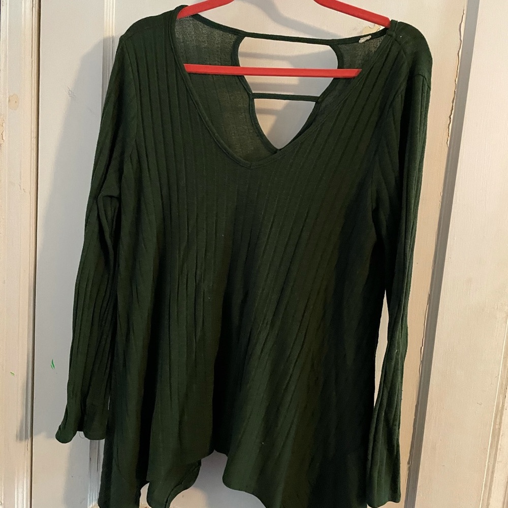 American Eagle Green Sweater 💚